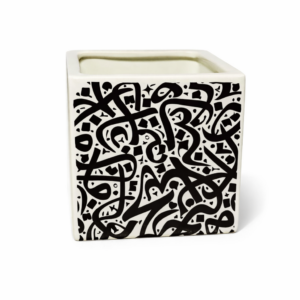 Vase Décoratif en Céramique – Modèle C-01